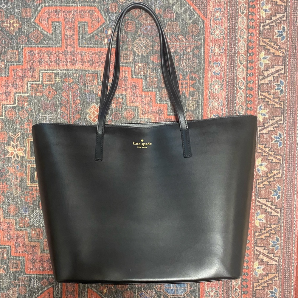 Kate Spade EUC Black Leather Tote/Shoulder Bag